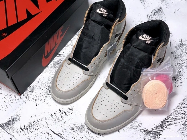 Rep 1 High Air Jordan Light SB OG CD6578-006 x Bone Nike 0811
